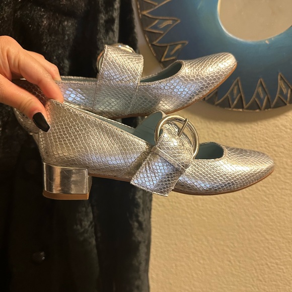 🖤 Frances Valentine Caty Maryjanes in Silver Snake size 8B 🖤 - Picture 12 of 13